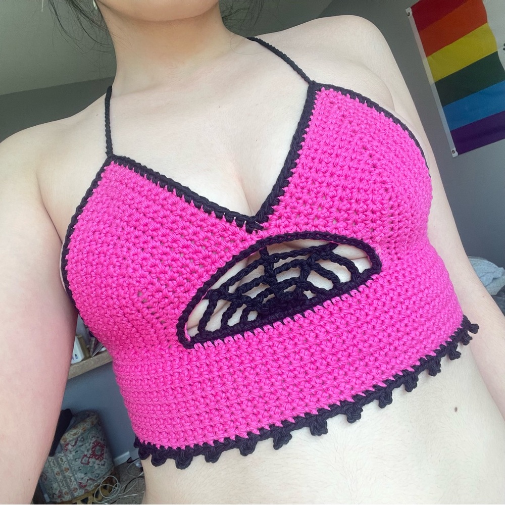 Spiderweb underboob cutout crochet top 🕸️🕷️